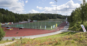 Chris Härenstam ordnar fotbollsskola.